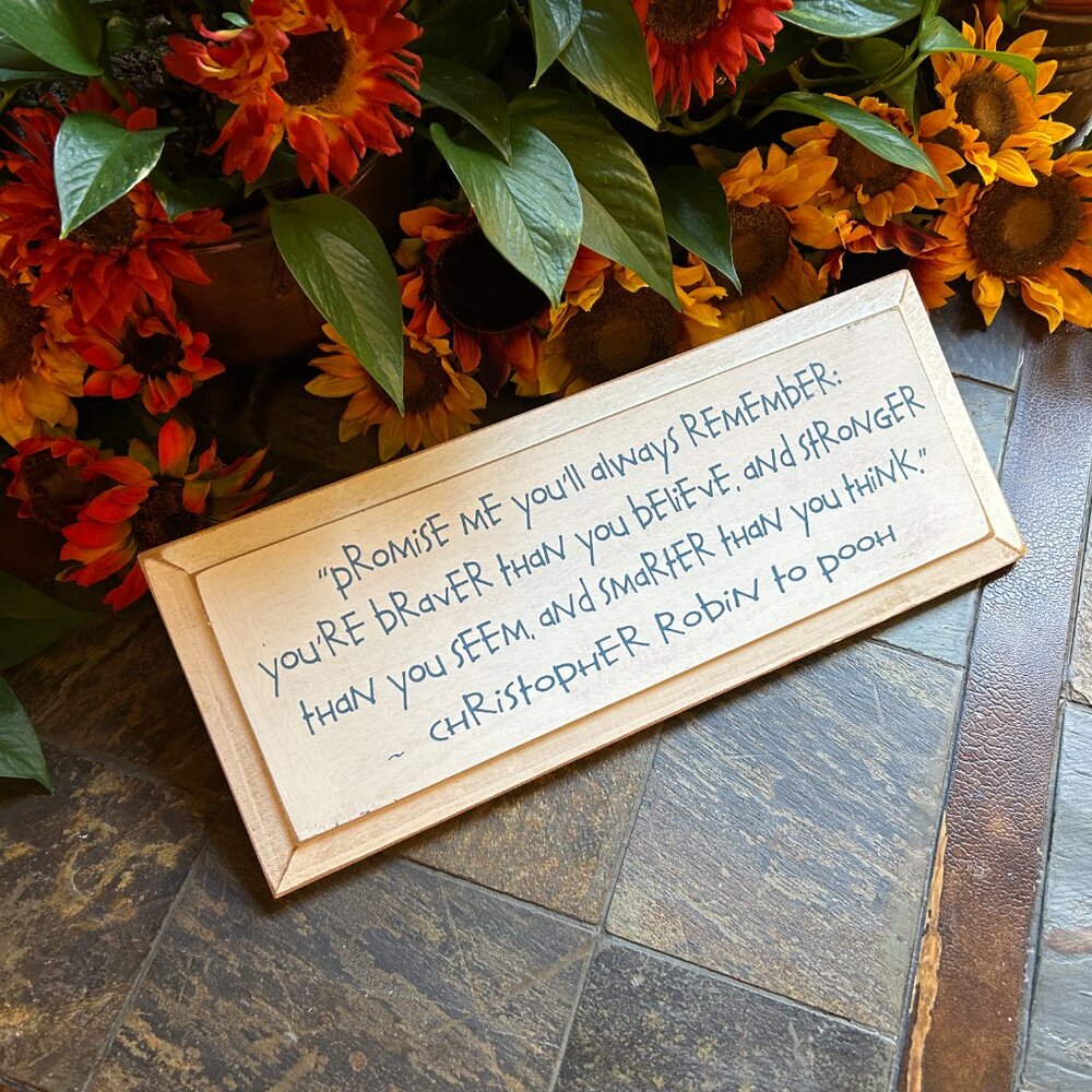 Winnie the Pooh Plaque (NEW) - Picture 7 of 13